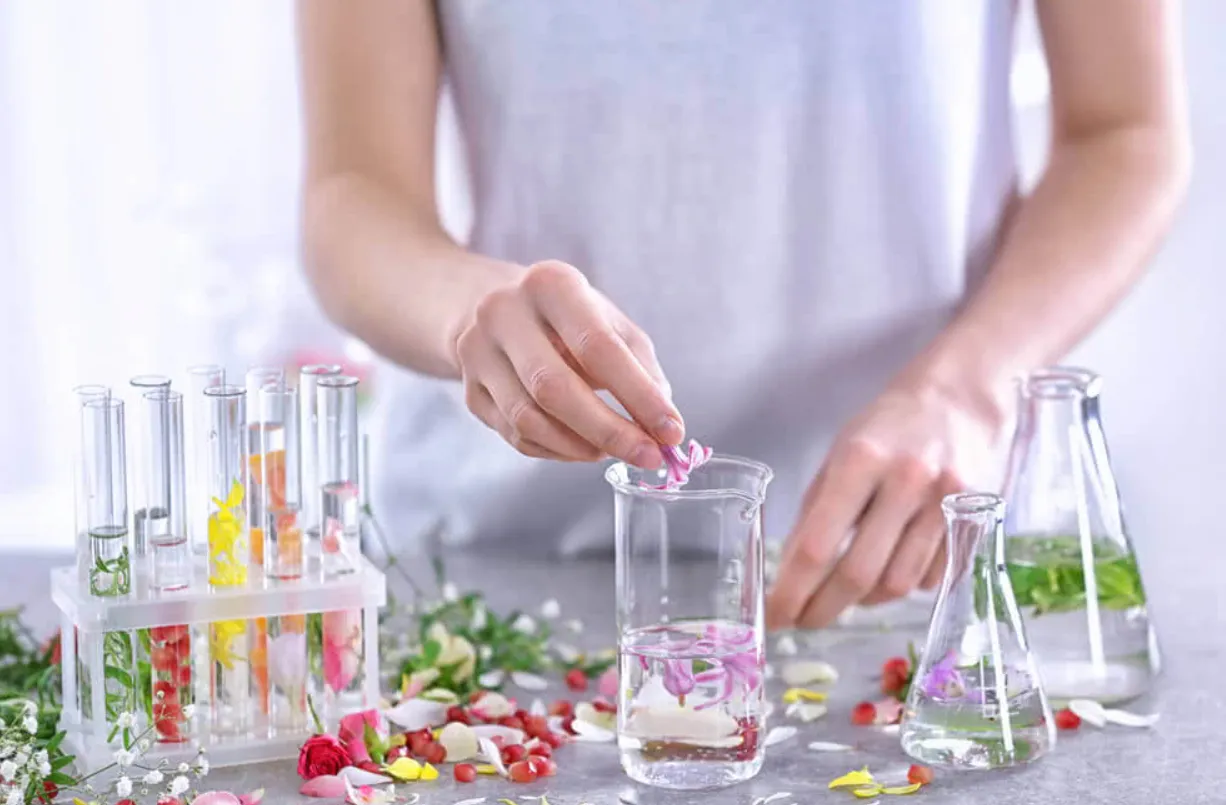 How_to_Make_Perfume_at_home_c60b73bc1e